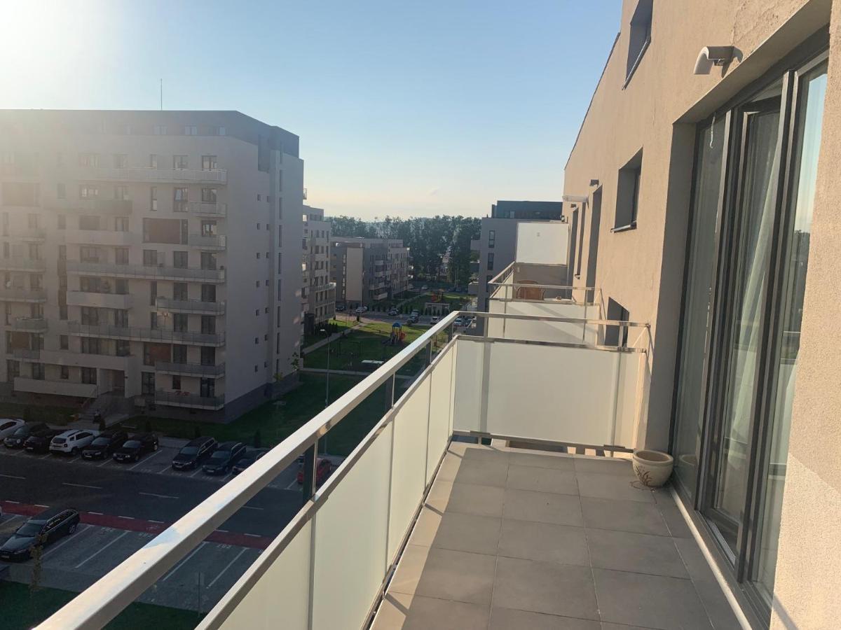 Târgu-MureşApartament Saraアパートメント エクステリア 写真